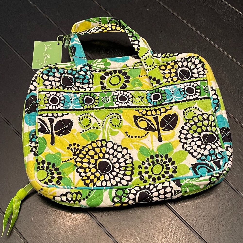 Vera Bradley Good Book Cover